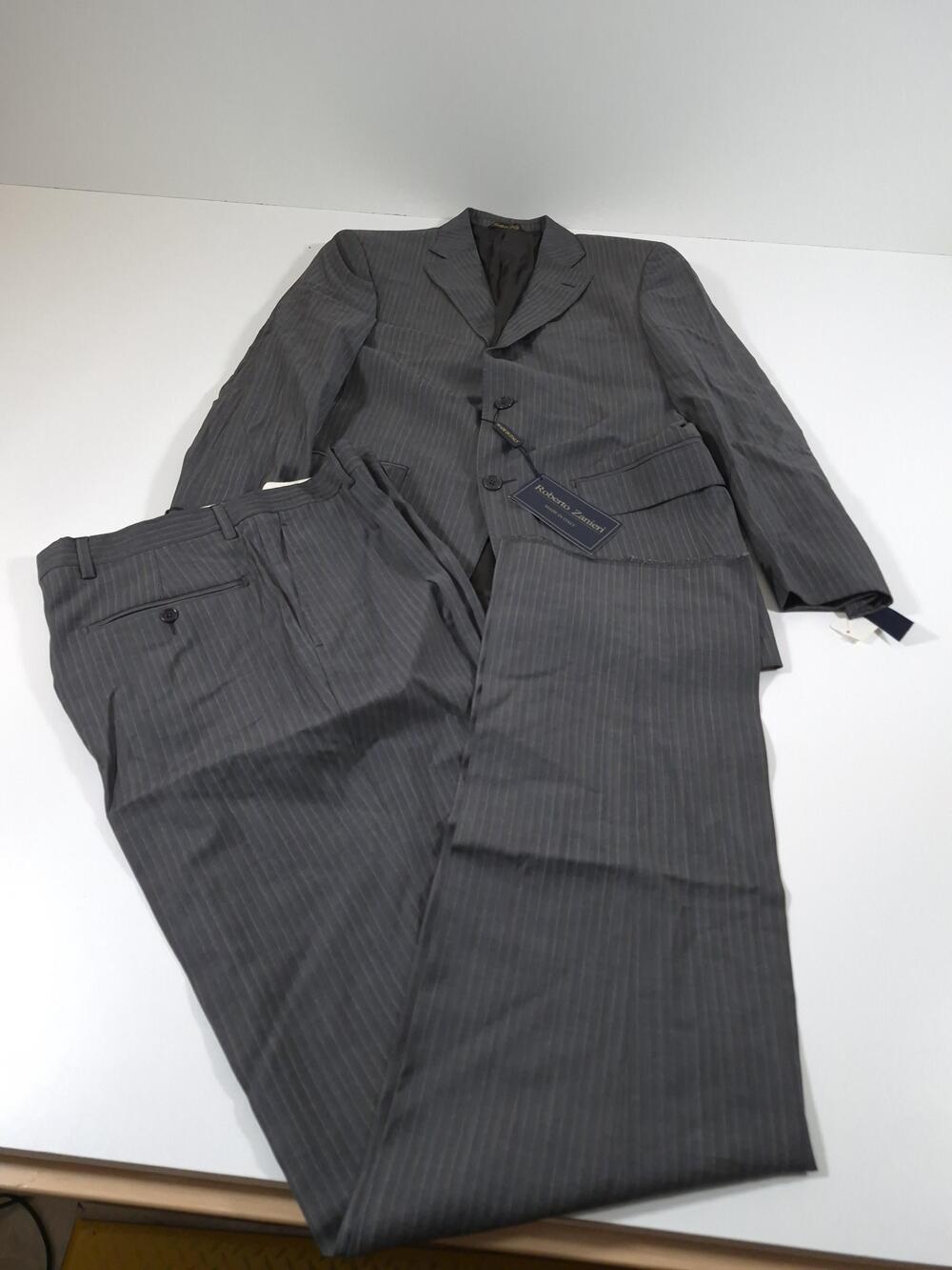 Roberto Zanieri Suit Mens 38 Gray Wool Stripe Reda 2 Piece 34x34 Italy NWT FLAW